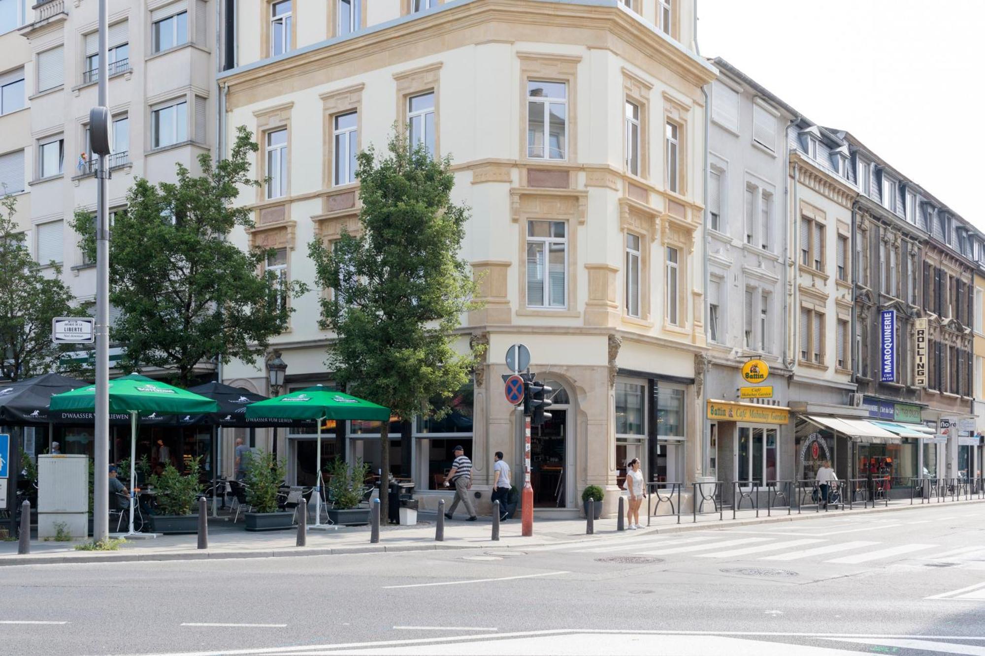 The Queen Luxury - Fiorita * Luxemburg