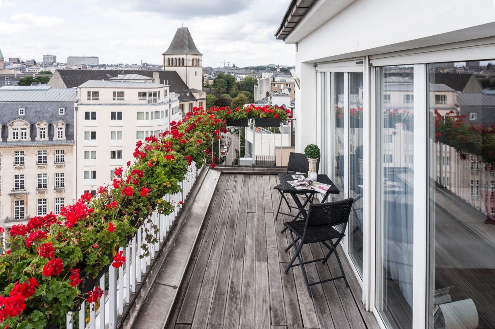 The Queen Luxury - Fiorita * Luxemburg